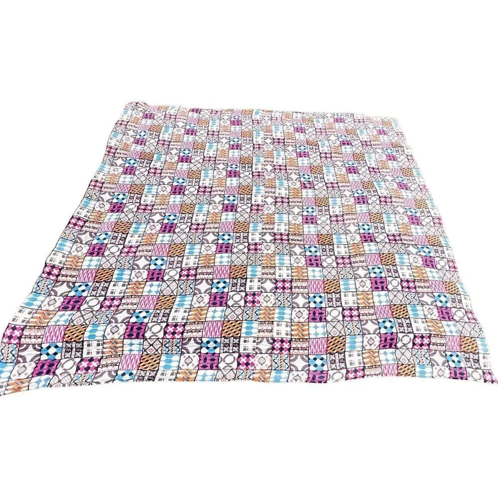 Patchwork Scrappy Quilt With Colorful Geometric Patterns Full/Double